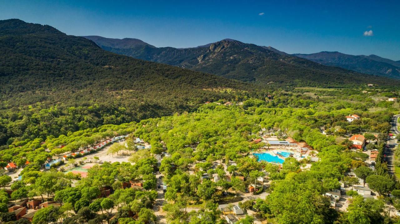 Hotel Camping Le Bois Fleuri Argelès-sur-Mer Esterno foto