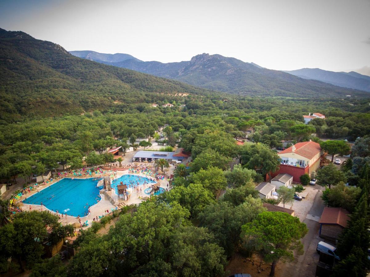 Hotel Camping Le Bois Fleuri Argelès-sur-Mer Esterno foto